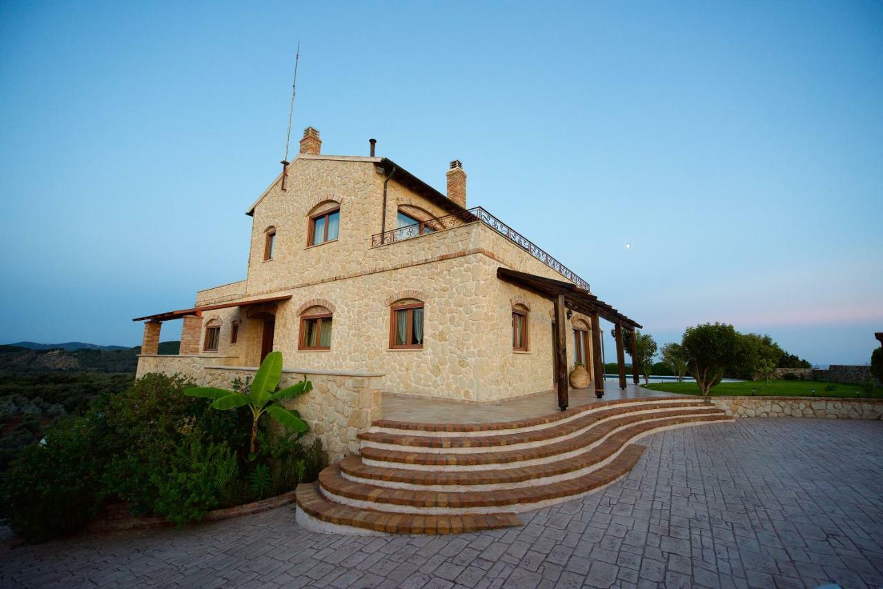 Villa Petrino Halikounas ภายนอก รูปภาพ